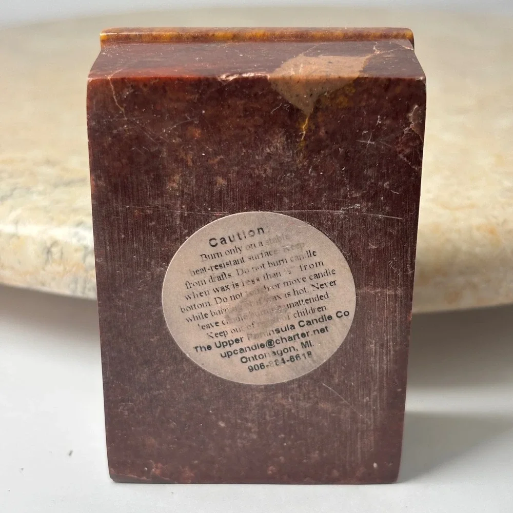 The Upper Peninsula Candle Co‎ Thimbleberry Candle Small Red Stone Inlay Box